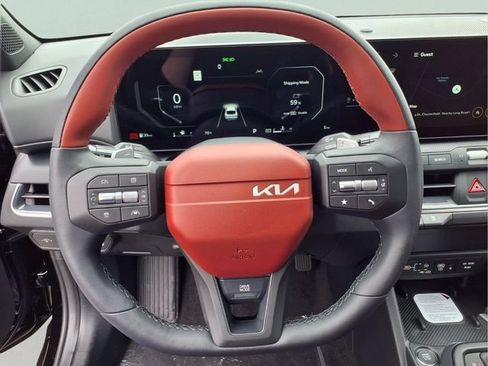 New 2026 Kia K4 GT-Line w/ GT-Line Premium Package FWD image 8