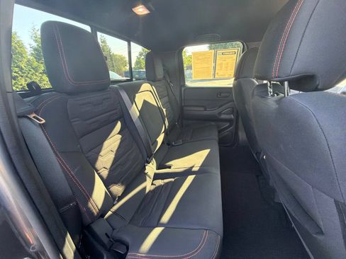 Used 2026 Nissan Frontier PRO-4X AWD/4WD image 27