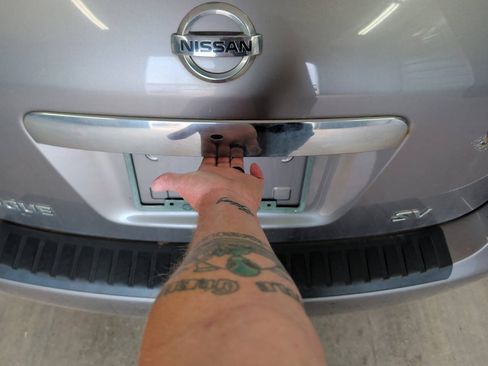 Used 2013 Nissan Rogue SV FWD image 25