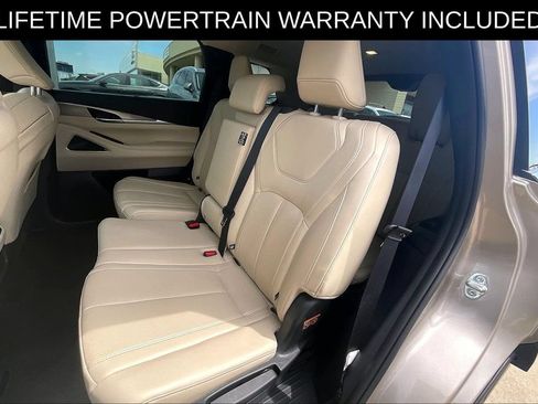 Certified 2025 INFINITI QX60 Luxe w/ Vision Package FWD image 27