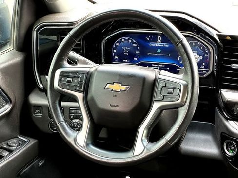 Used 2022 Chevrolet Silverado 1500 LTZ AWD/4WD image 30