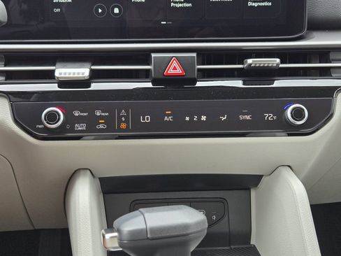 New 2026 Kia Sportage EX FWD image 14