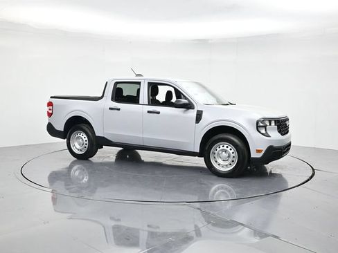 New 2026 Ford Maverick XL FWD image 4