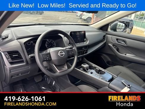 Used 2025 Nissan Rogue S FWD image 14