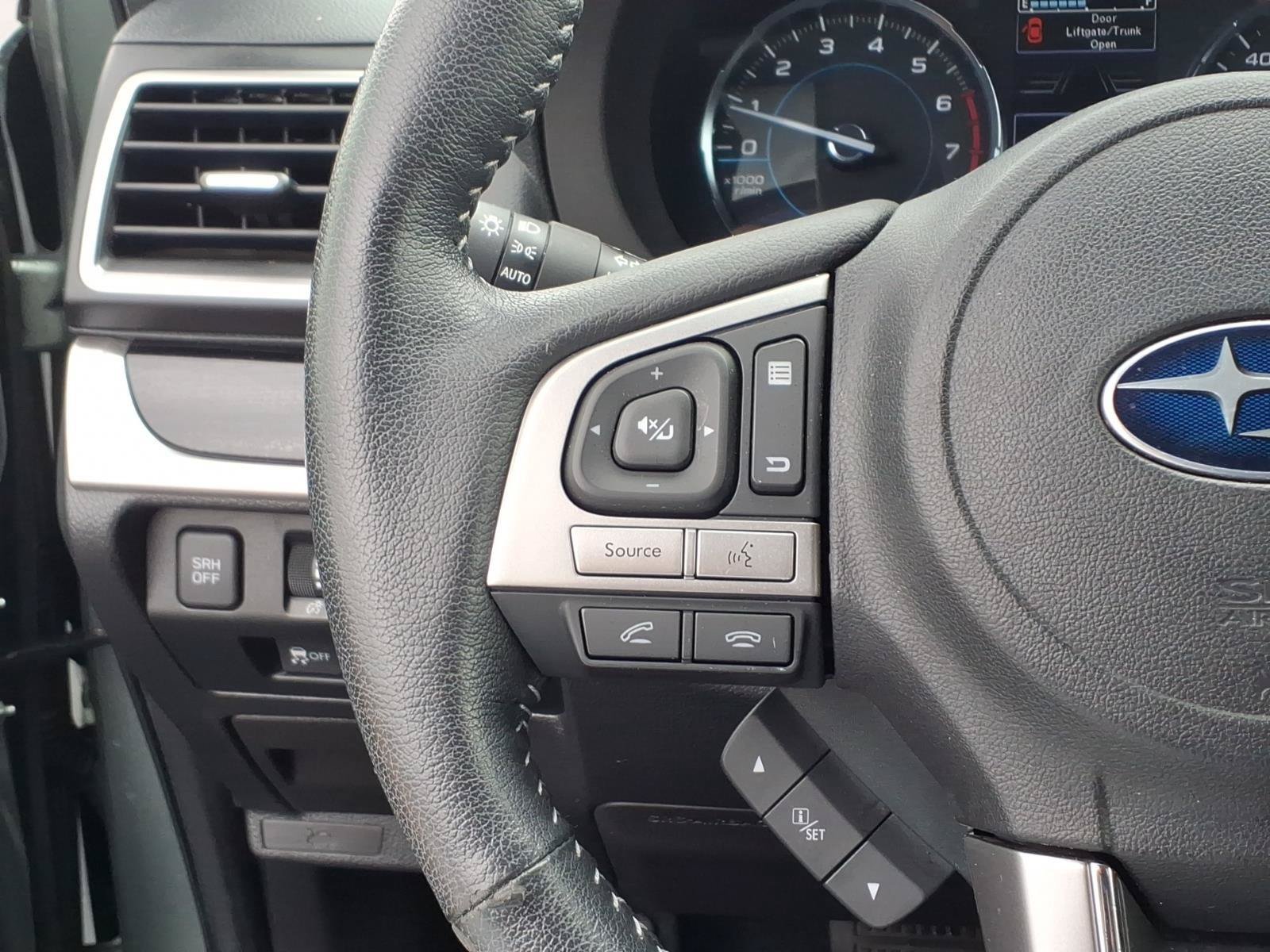 Used 2017 Subaru Forester 2.5i Touring AWD/4WD image 17