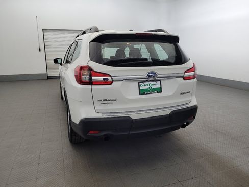 Used 2019 Subaru Ascent 8-Passenger AWD/4WD image 6