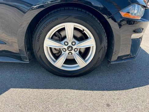 Used 2020 Ford Mustang Coupe RWD image 7