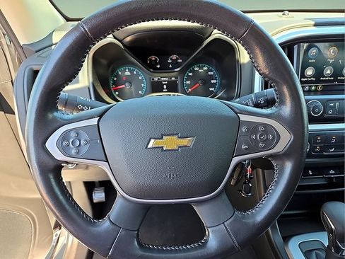 Used 2022 Chevrolet Colorado LT RWD image 24