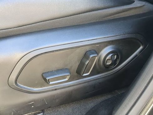 Used 2023 Jeep Grand Cherokee L Overland image 24