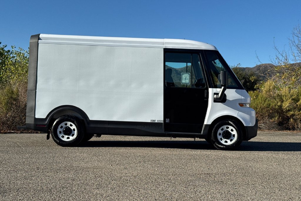 Used 2024 Chevrolet Brightdrop 400 w/ Battery Pack, Max Range AWD/4WD image 3
