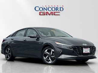 Used 2023 Hyundai Elantra Limited FWD video 2
