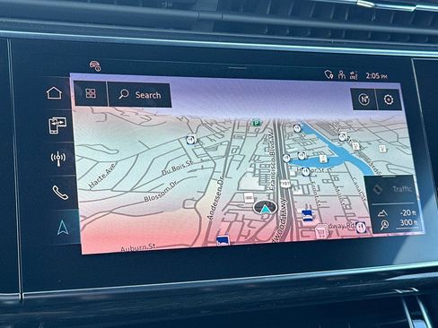 Certified 2025 Audi Q8 Premium Plus w/ Premium Plus Package image 19