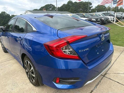 Used 2019 Honda Civic LX image 9