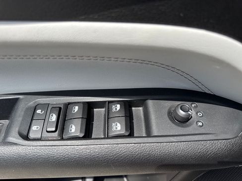 Used 2024 Jeep Compass Limited AWD/4WD image 18