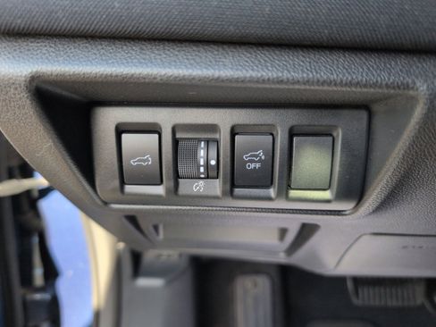 Certified 2022 Subaru Outback Premium image 18