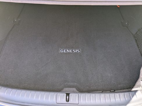 Certified 2023 Genesis G70 2.0T RWD image 11