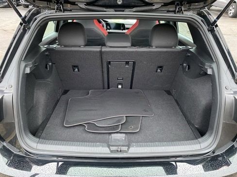 Used 2024 Volkswagen GTI S image 5