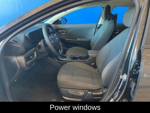 Used 2025 Kia K4 FWD image 9