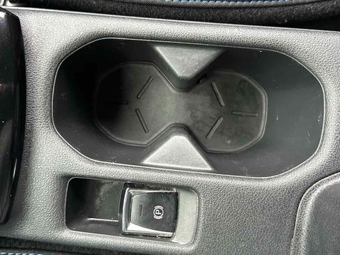 Used 2021 Nissan Leaf SV w/ SV Technology Package image 37