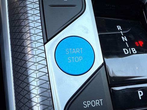 New 2026 BMW i4 eDrive40 w/ Parking Assistance Package image 29