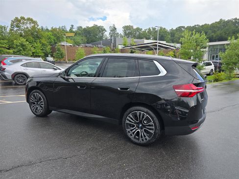 Used 2025 BMW X3 xDrive30i w/ Premium Package image 7