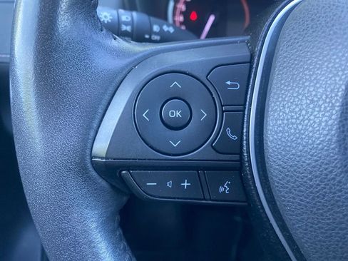 Used 2019 Toyota RAV4 Limited w/ Cold Weather Package AWD/4WD image 19