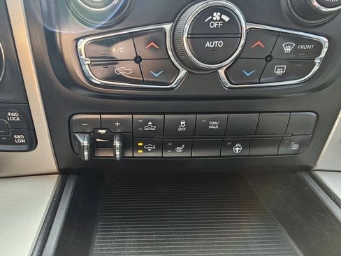 Used 2015 RAM 1500 Outdoorsman AWD/4WD image 21
