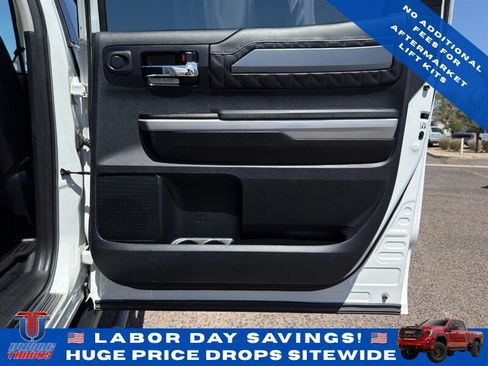 Used 2018 Toyota Tundra Platinum AWD/4WD image 31