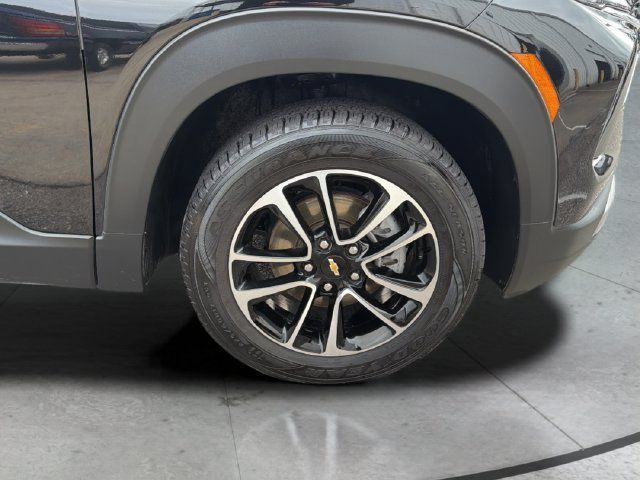 Used 2025 Chevrolet TrailBlazer LT FWD image 27