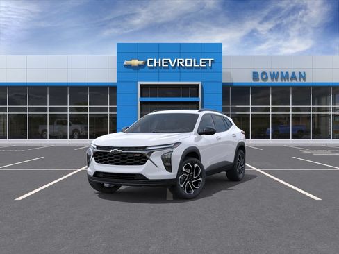 New 2026 Chevrolet Trax RS w/ Sunroof Package FWD image 8