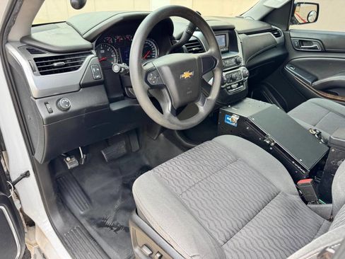 Used 2015 Chevrolet Tahoe 2WD w/ Remote Keyless Entry Package image 9