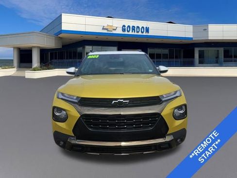 Used 2023 Chevrolet TrailBlazer ACTIV w/ Sun and Liftgate Package image 9