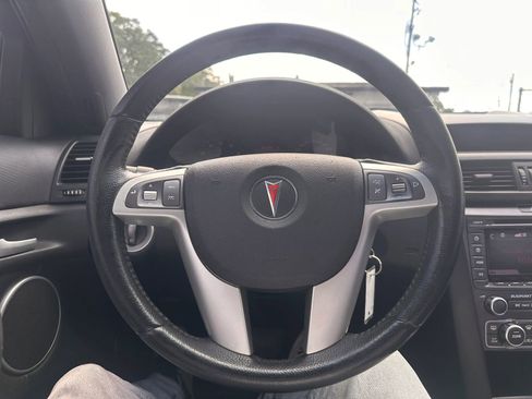 Used 2009 Pontiac G8 GT w/ Premium Package RWD image 28