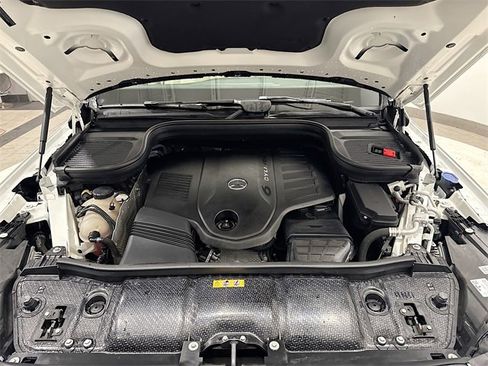 Certified 2022 Mercedes-Benz GLS 450 4MATIC w/ AMG Line Exterior image 33