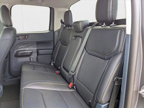 New 2025 Ford Maverick Lobo image 18