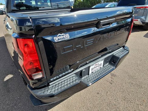 Used 2024 Chevrolet Colorado LT w/ LT Convenience Package II image 19