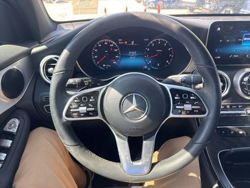 Used 2022 Mercedes-Benz GLC 300 w/ Premium Package Lite image 16