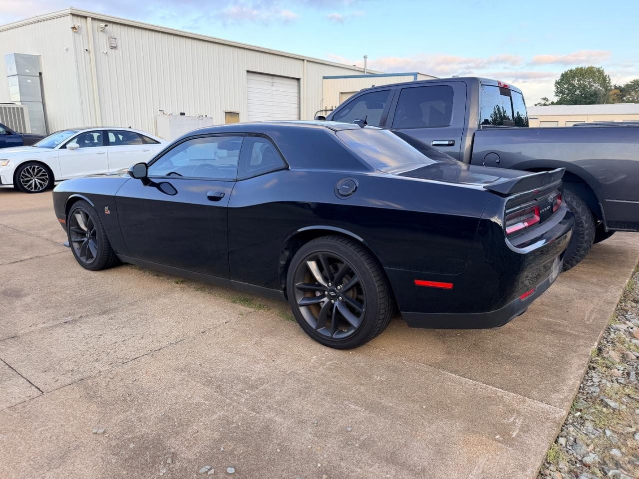 Used 2019 Dodge Challenger R/T Scat Pack w/ Plus Package RWD image 6