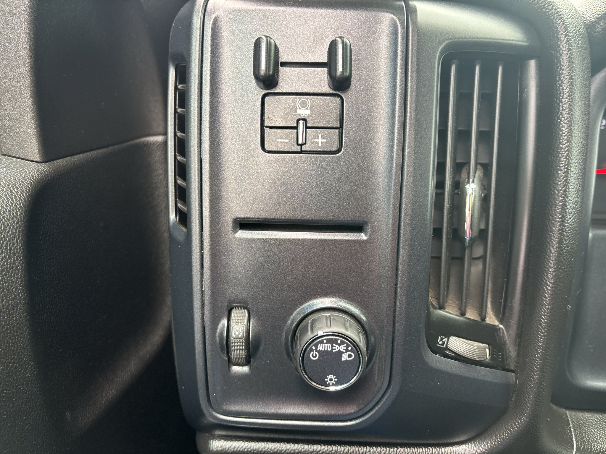 Used 2018 Chevrolet Silverado 3500 W/T w/ WT Convenience Package AWD/4WD image 24