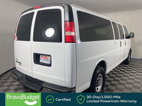 Certified 2016 Chevrolet Express 3500 LT w/ LT Preferred Equipment Group RWD image 4