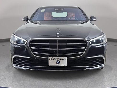Used 2023 Mercedes-Benz S 500 4MATIC image 3