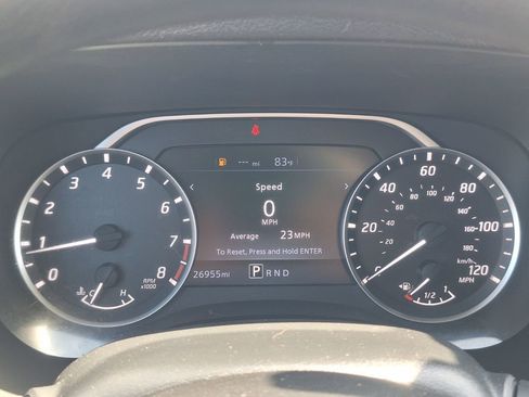 Used 2024 Nissan Frontier SV image 15