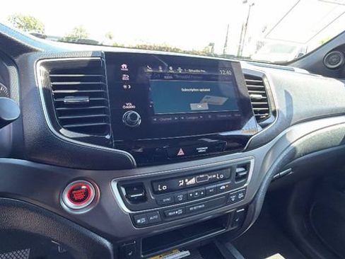 Used 2023 Honda Passport EX-L image 25