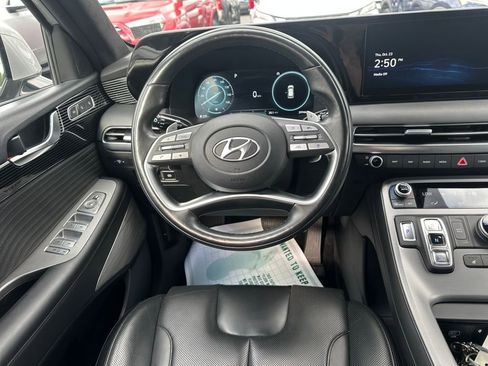 Used 2024 Hyundai Palisade Calligraphy image 19