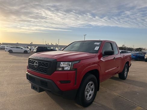 Used 2023 Nissan Frontier S w/ Technology Package image 5