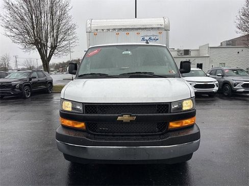 New 2025 Chevrolet Express 3500 w/ Power Convenience Package image 41