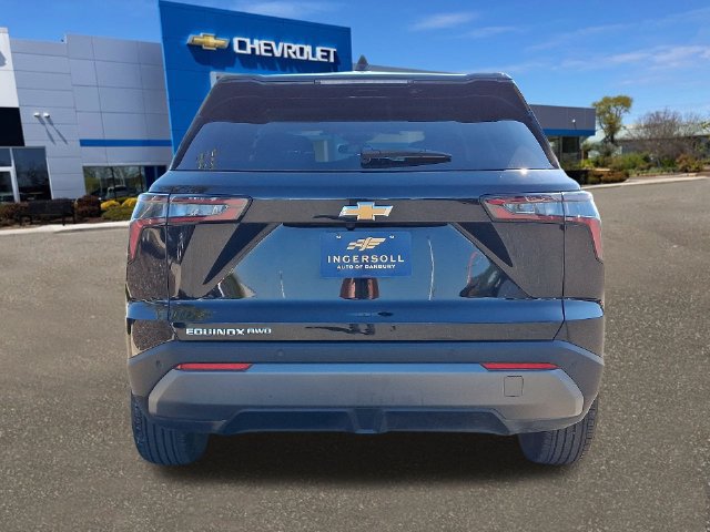Used 2026 Chevrolet Equinox LT AWD/4WD image 24