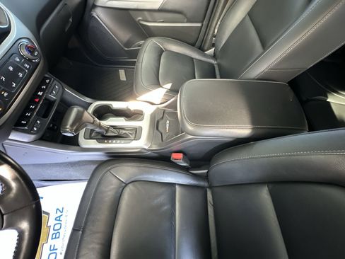 Used 2020 Chevrolet Colorado ZR2 w/ Colorado ZR2 Bison Edition AWD/4WD image 28