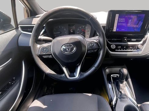 Used 2023 Toyota Corolla SE FWD image 5