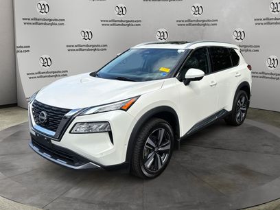Used 2023 Nissan Rogue SL w/ SL Premium Package